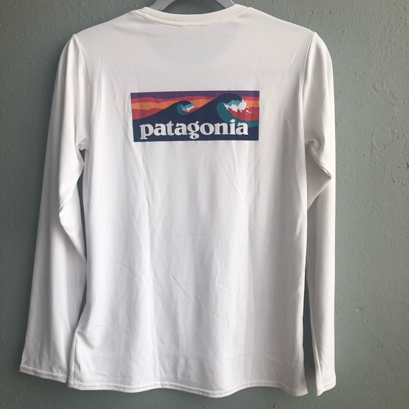 Patagonia Size Small Polyester Long Sleeve Pull Over Top - Picture 7 of 8